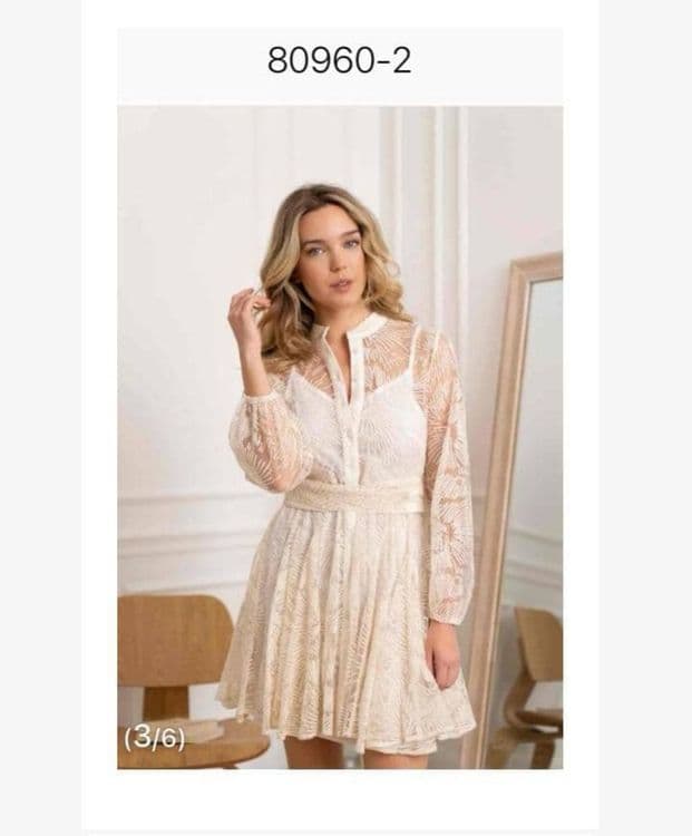 Robe Isabelle